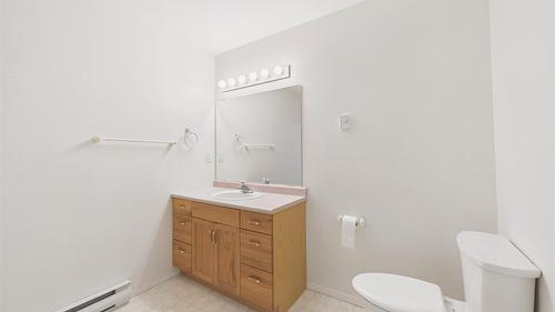 76-1401 Willowbrook Drive, Cranbrook, BC - Indoor Photo Showing Bathroom