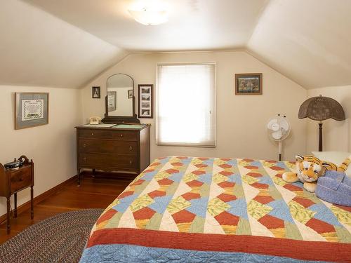 531 Empire Ave., Thunder Bay, ON - Indoor Photo Showing Bedroom