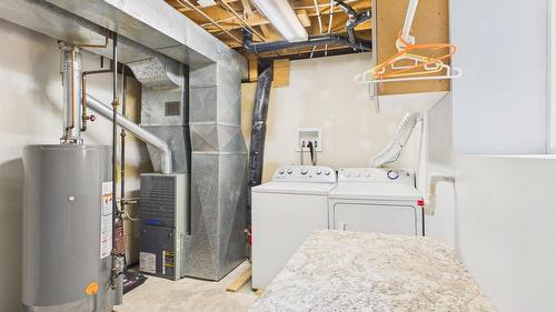 221 27Th Avenue, Cranbrook, BC - Indoor Photo Showing Laundry Room