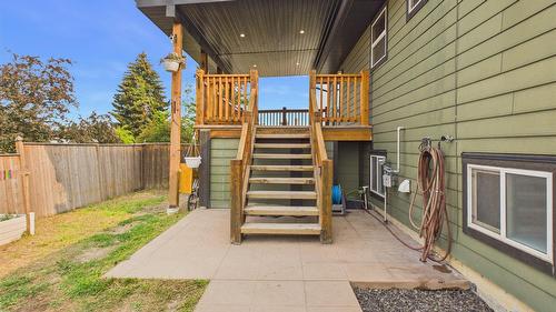 221 27Th Avenue, Cranbrook, BC - Outdoor With Exterior