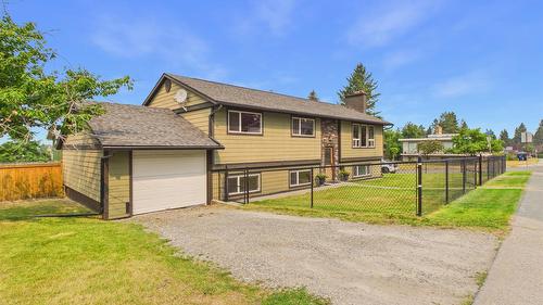 221 27Th Avenue, Cranbrook, BC - Outdoor