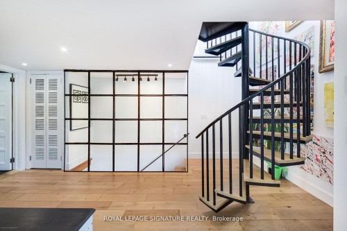 6 Littlehayes Lane, Toronto, ON - Indoor Photo Showing Other Room