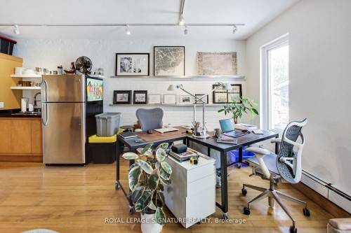 6 Littlehayes Lane, Toronto, ON - Indoor
