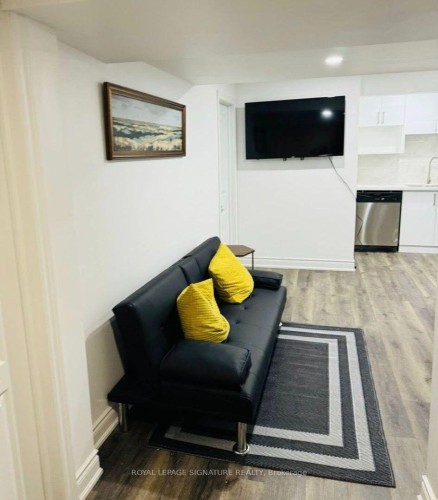 Bsmt-83 Sundridge Street , Brampton, ON L7A 1J7 5