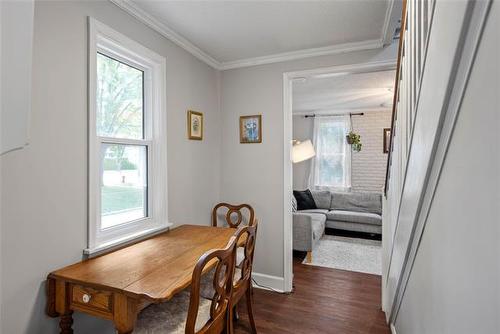 283 Oakland Ave, Winnipeg, MB - Indoor