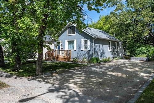 283 Oakland Ave, Winnipeg, MB - Outdoor