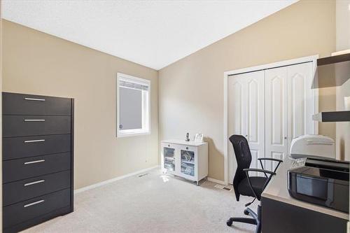 62 Baytree Crt, Winnipeg, MB - Indoor Photo Showing Office
