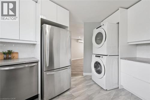 60 Elmsdale Drive Unit# 25, Kitchener, ON - Indoor Photo Showing Laundry Room