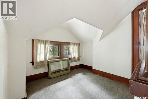 21 Angus Crescent, Regina, SK - Indoor Photo Showing Other Room