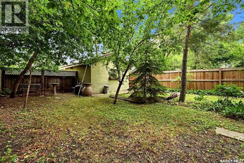 21 Angus Crescent, Regina, SK - Outdoor