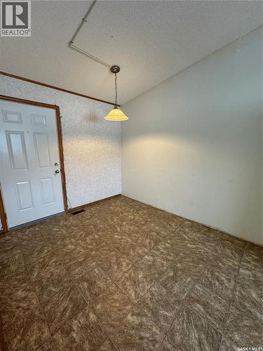 701 2Nd Avenue E, Shellbrook, SK - Indoor Photo Showing Other Room