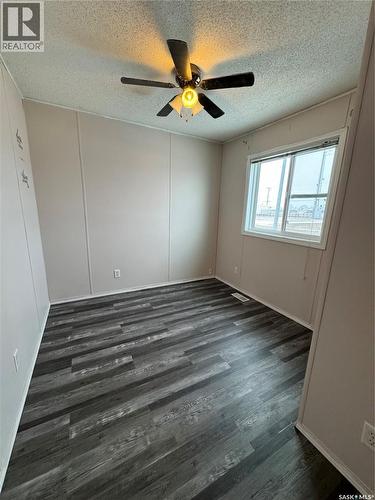701 2Nd Avenue E, Shellbrook, SK - Indoor Photo Showing Other Room