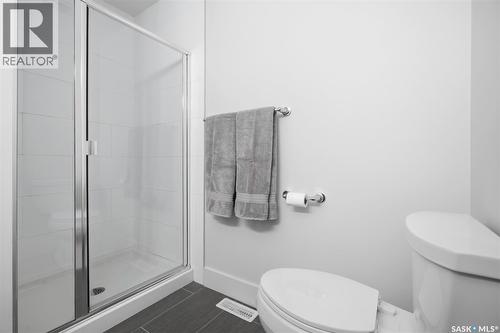 618 701 Meadows Boulevard, Saskatoon, SK - Indoor Photo Showing Bathroom