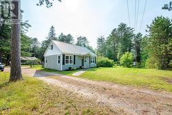 35723 HIGHWAY 17 HIGHWAY Laurentian Hills, ON K0J 1P0