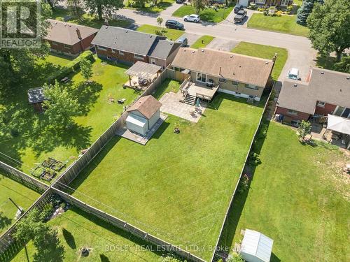 42 LINDEL CRESCENT  Welland (N. Welland), ON L3C 3S3