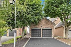 16 ROSEMEAD CLOSE Markham, ON L3R 3Z3