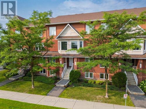 58 - 379 AQUAVIEW DRIVE  Ottawa, ON K4A 5E4
