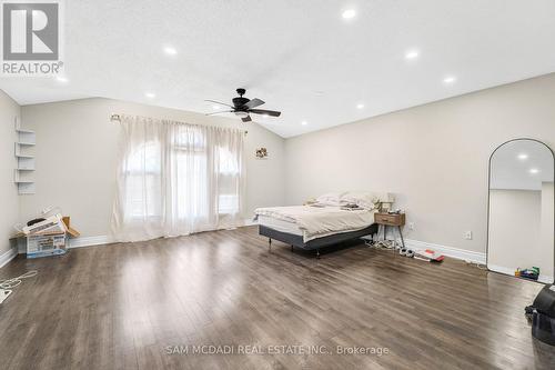 3191 Oakview Road, Mississauga, ON - Indoor