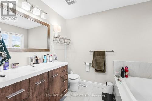 3191 Oakview Road, Mississauga, ON - Indoor Photo Showing Bathroom