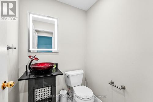 3191 Oakview Road, Mississauga, ON - Indoor Photo Showing Bathroom