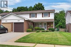 1229 NOTTINGHAM Avenue  Burlington, ON L7P 2R5