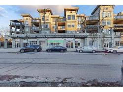 318 10180 153 STREET Surrey, BC V3R 0B5