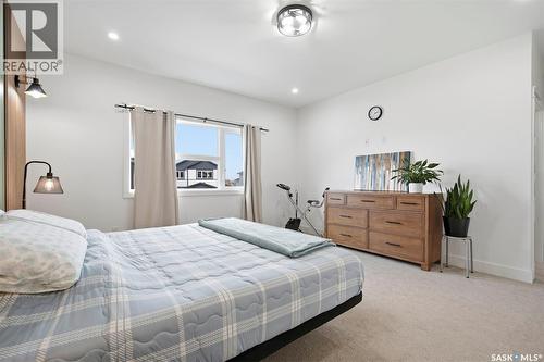 342 Sharma Crescent, Saskatoon, SK - Indoor Photo Showing Bedroom