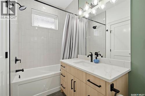 342 Sharma Crescent, Saskatoon, SK - Indoor Photo Showing Bathroom