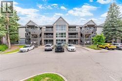 2020 CLEAVER Avenue Unit# 207  Burlington, ON L7M 4C2