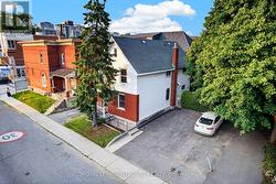 141 PERCY STREET  Ottawa, ON K1R 6C8