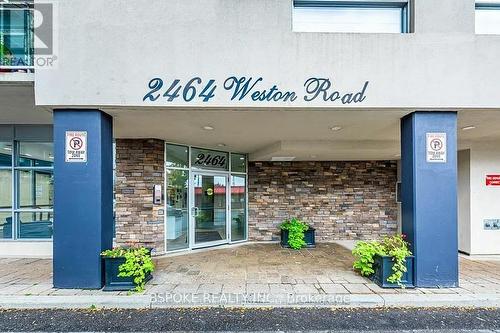 808 - 2464 WESTON ROAD , Toronto, Ontario M9N 0A2 2