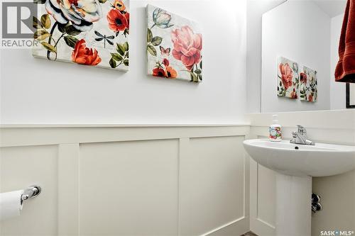 147 3220 11Th Street, Saskatoon, SK - Indoor Photo Showing Bathroom