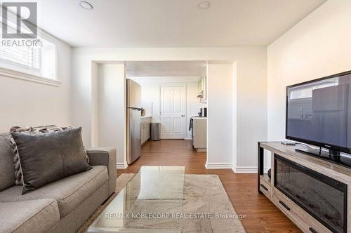 4230 Bloor Street W, Toronto, ON - Indoor Photo Showing Living Room