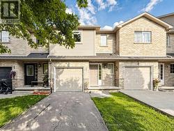 229 DICENZO DRIVE  Hamilton, ON L9B 2X7