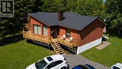 4 MACPHERSON CRESCENT  Kawartha Lakes, ON K0M 2B0