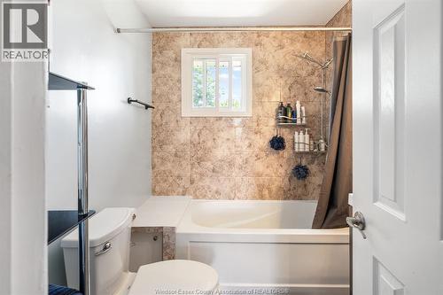 538 Michael Crescent, Lasalle, ON - Indoor Photo Showing Bathroom