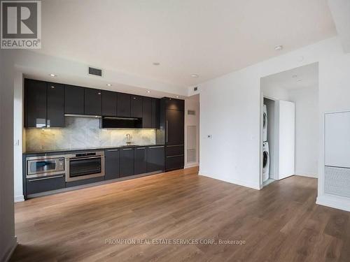 3303 - 117 MCMAHON DRIVE , Toronto, Ontario M2K 2X9 4