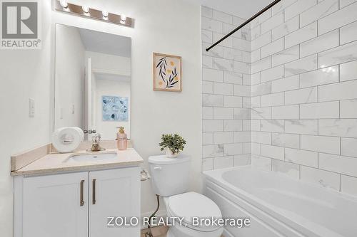 37 Prospect Way, Whitby, ON - Indoor Photo Showing Bathroom