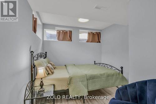 37 Prospect Way, Whitby, ON - Indoor Photo Showing Other Room