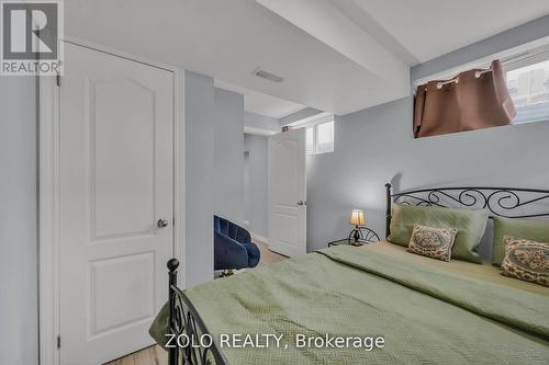 37 Prospect Way, Whitby, ON - Indoor Photo Showing Bedroom