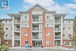 239 - 5225 FINCH AVENUE E  Toronto, ON M1S 5W8