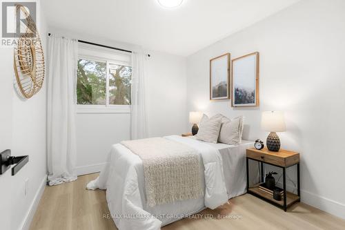 Bedroom 2 - 75 - 270 Timberbank Boulevard, Toronto, ON - Indoor Photo Showing Bedroom