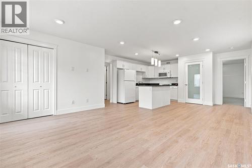 501 110 Akhtar Bend, Saskatoon, SK - Indoor Photo Showing Kitchen