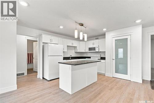 501 110 Akhtar Bend, Saskatoon, SK - Indoor Photo Showing Kitchen