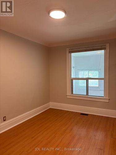 MAIN FLOOR - 593 BATHURST STREET , Toronto, Ontario M5S 2P8 3