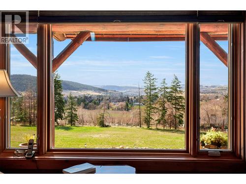 9371 6 Highway, Coldstream, BC - Indoor Photo Showing Other Room