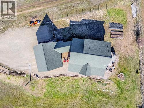 9371 6 Highway, Coldstream, BC - Outdoor