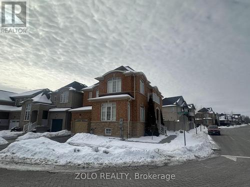 29 GAMBLE DRIVE , Ajax, Ontario L1Z 0G8 2