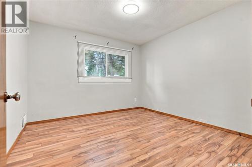 1915 Dufferin Avenue, Saskatoon, SK - Indoor Photo Showing Other Room
