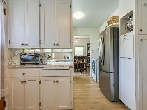 1 Mckenzie Drive, Middleton, NS - Indoor Photo Showing Kitchen